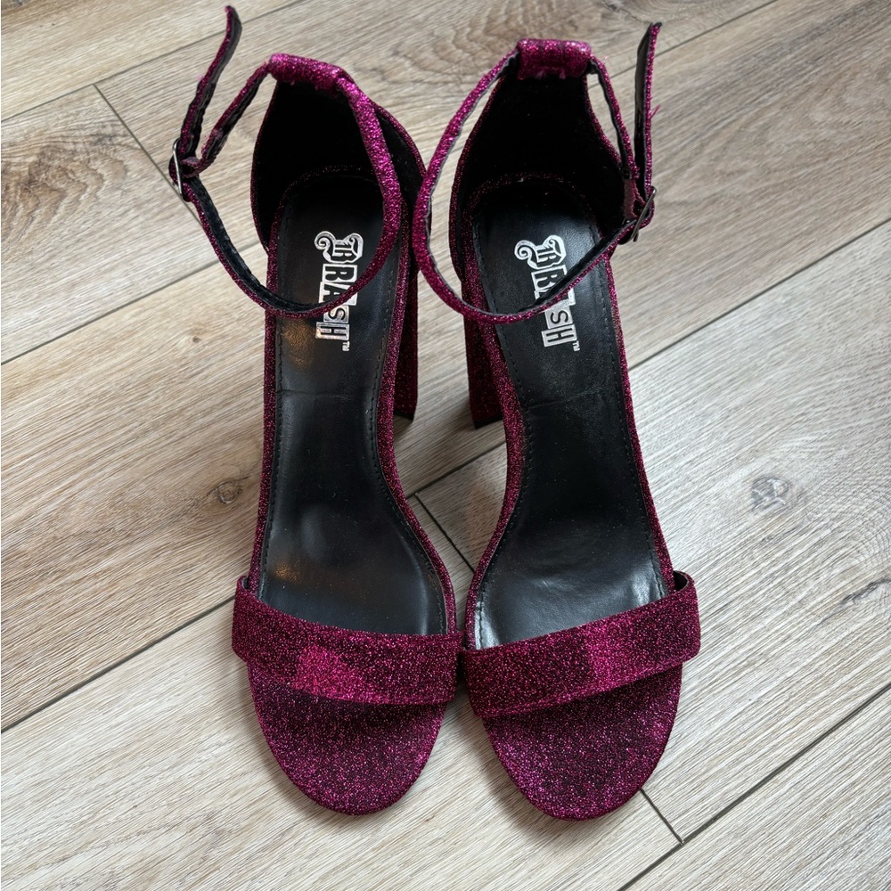 Brash dark fuchsia sandals. Size 8 1/2.